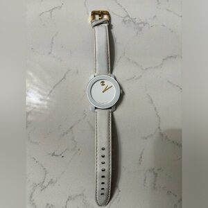 Movado Bold watch NEEDS BATTERY